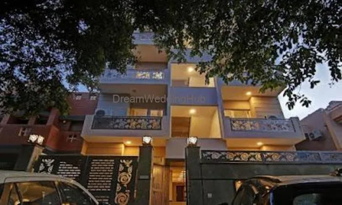 Hotel Aviraj Noida Hotel Aviraj Noida