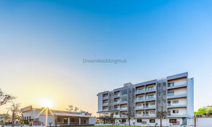 Hotel Bafna Lawn