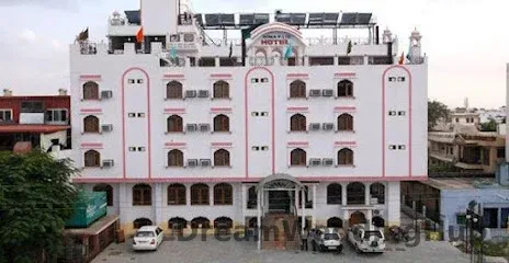 Hotel Cube Inn