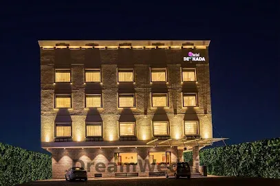 Hotel De Nada
