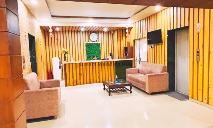 Hotel Grand 81
