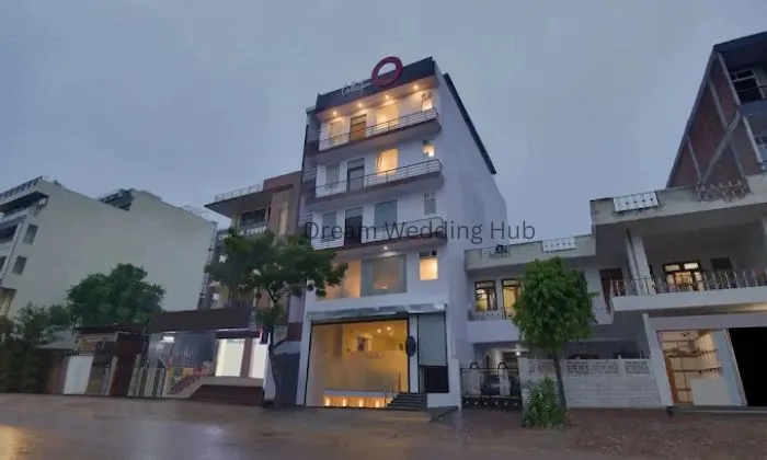 Hotel Grand Capitol