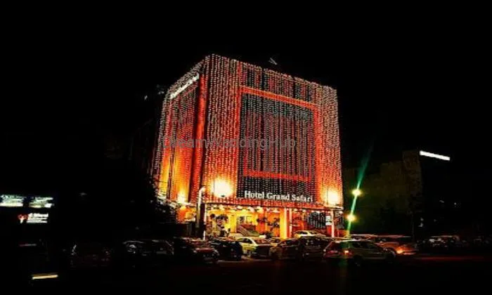 Hotel Grand Safari