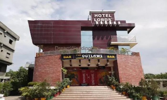 Hotel Lords