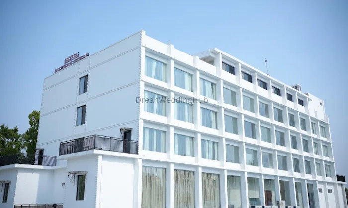 Hotel Makhan Vihar