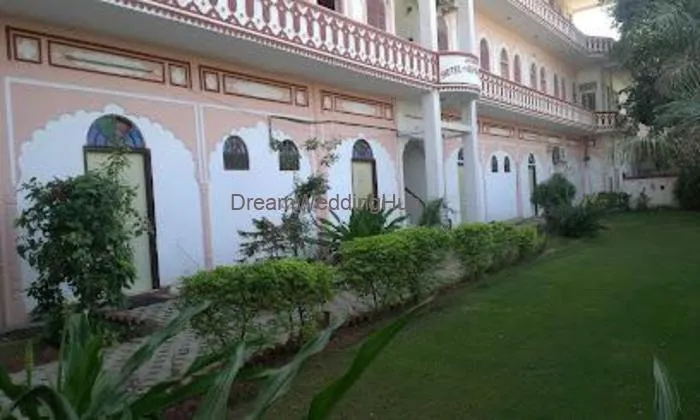 Hotel Neemrana Palace