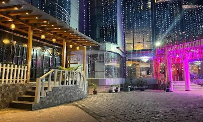 Hotel Padmini Palace - Best Hotel Near Jolly Grant International Airport