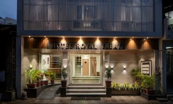 Hotel Royal Treat