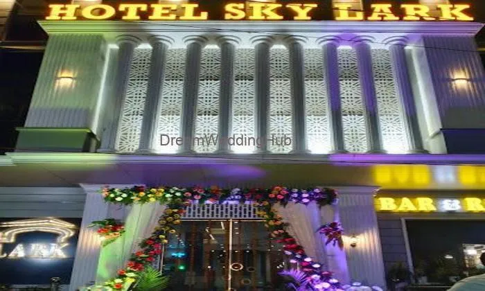Hotel Skylark