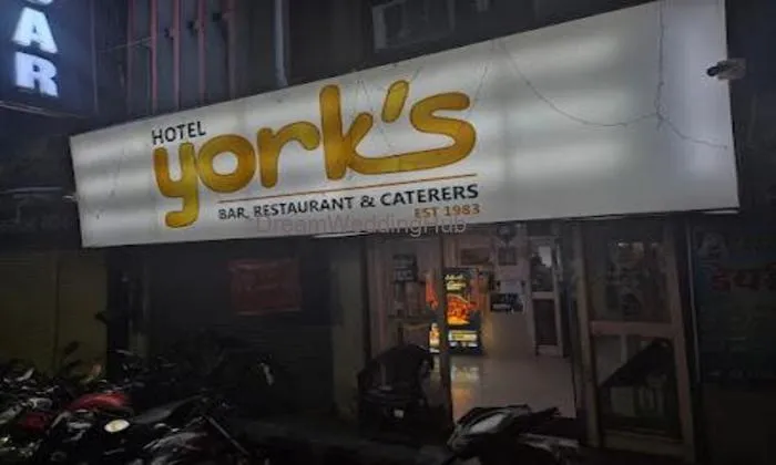 Hotel York's Bar, Restaurant And Caterers