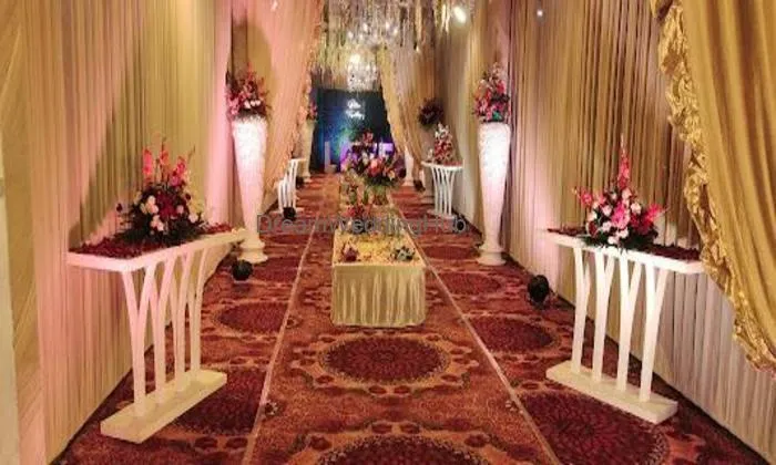 Hyphen Banquet & Convention Centre