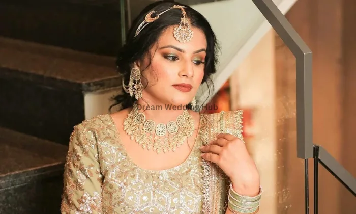 Ikaur Makeup Artist