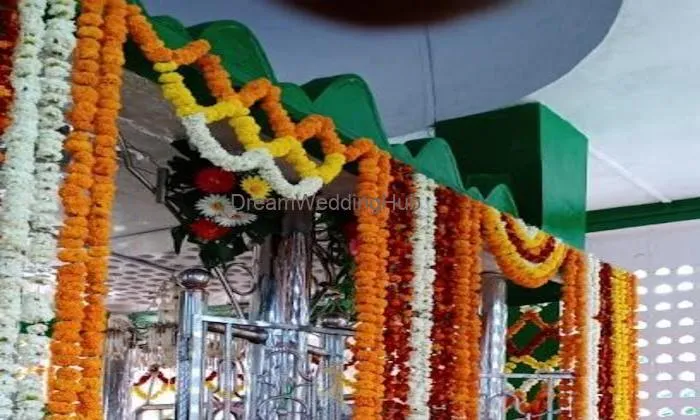 Iliyas Flower Decoratioin In Bhusawal