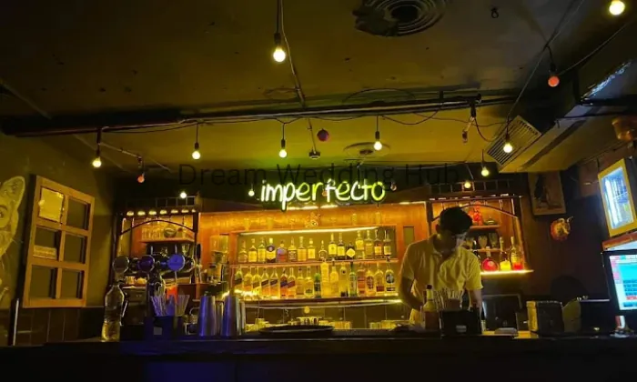 Imperfecto Hauz Khas