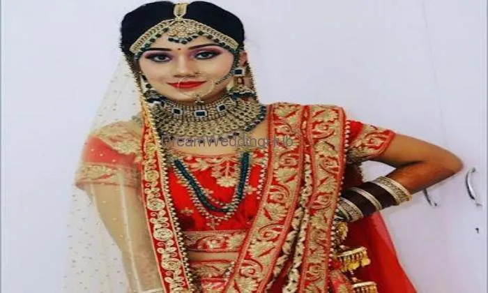 Indian Beauty At Home Salon