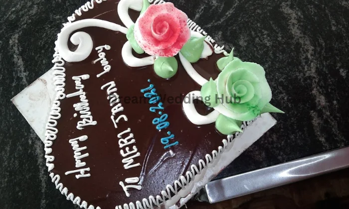 Iniya Bakery