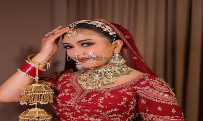 Isha Gupta Makeup Studio And Academy Isha Gupta Makeup Studio And Academy
