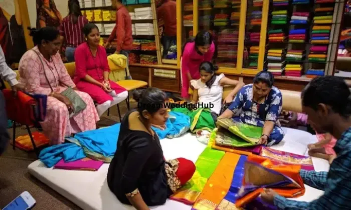 ISHA SILKS