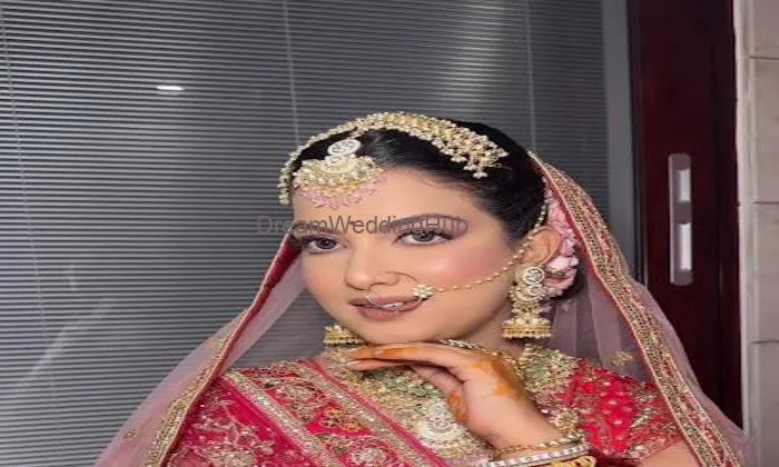 Ishita Arora Makeup