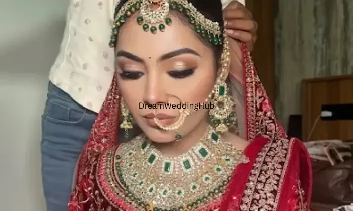 Ishitas Makeovers