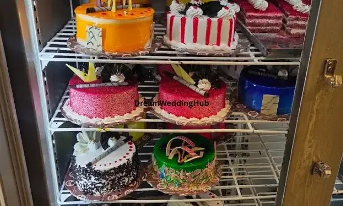 Iyengar Cake World