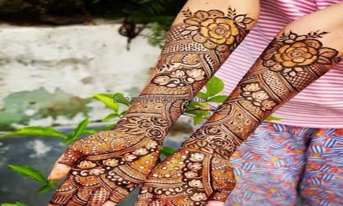 Jaipuri Mehandi Artist Jaipuri Mehandi Artist