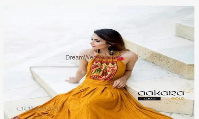 Janak Nandini- Sonal Boutique