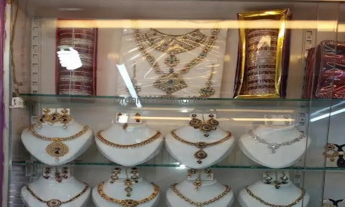 Janta Imitation