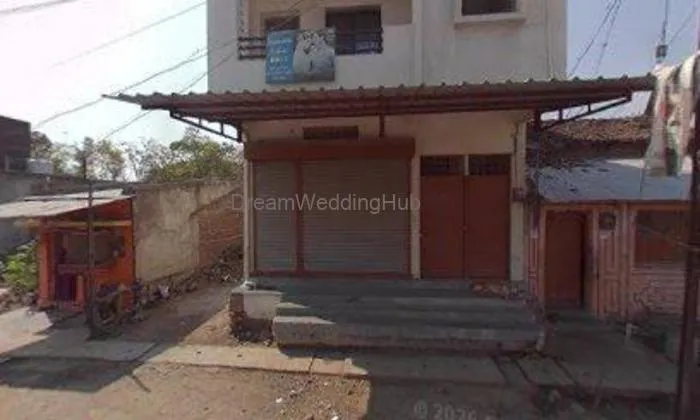 Janvhi Boutique