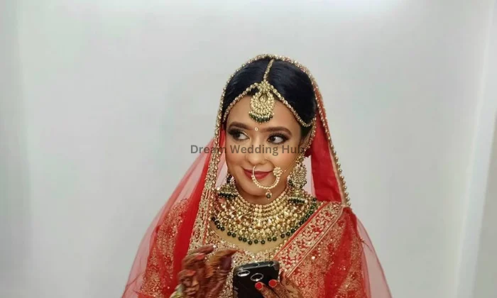 Jasmine Nanda Makeup Artist