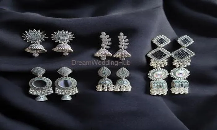 Jhumri – Designer Earrings & Jhumkas Collection