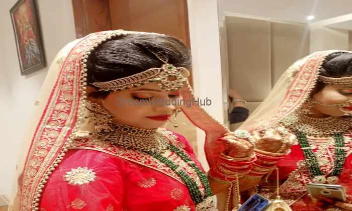 Js Beauty Parlour