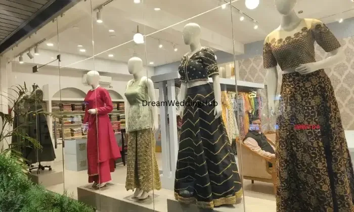 Jugni Designer Lounge Jugni Designer Lounge