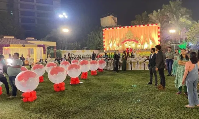 Jyoti Party Plot