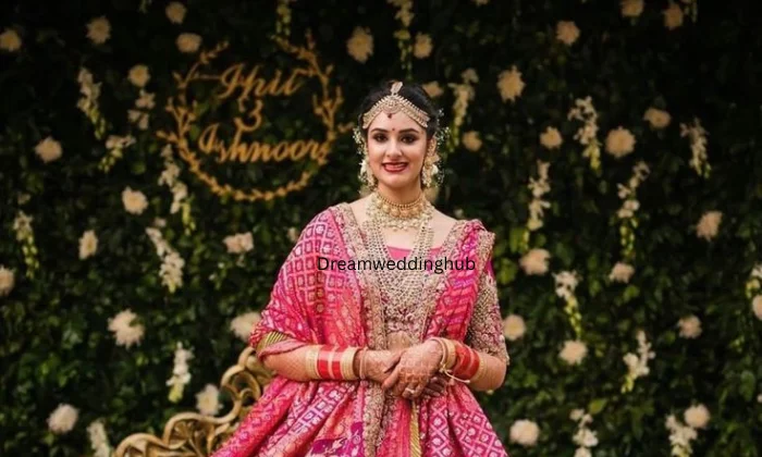 Kainaat Apparel