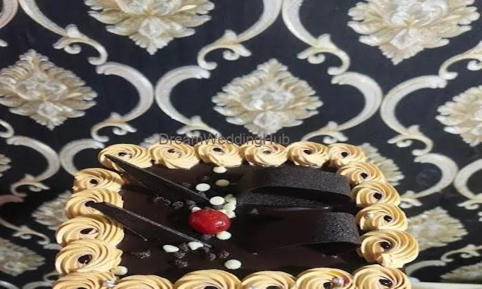 Kanha Bakery & Fast Food