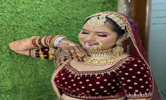 Kanika Makeup Studio