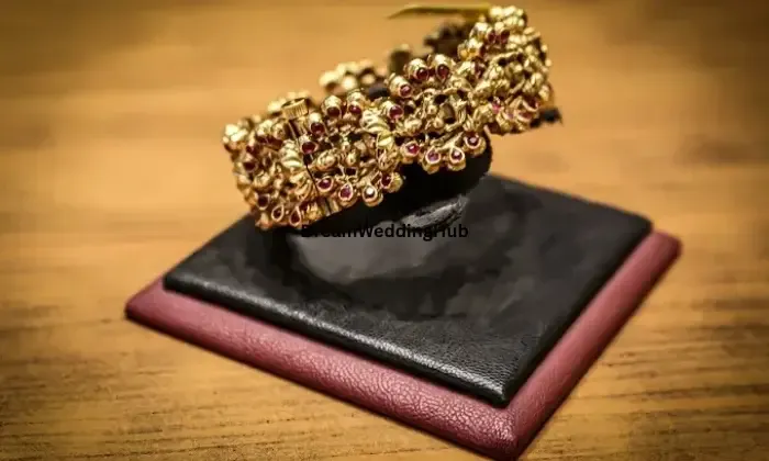 Kannika Bangles