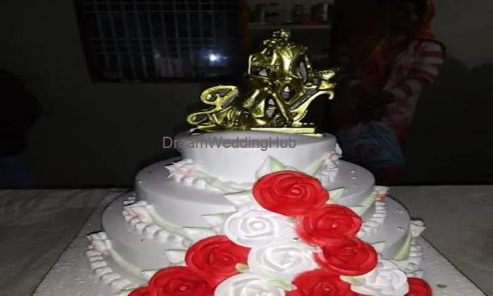 Karan Confectionery Cake