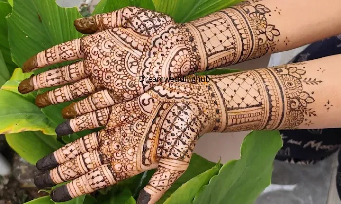 Karthika _mehndi Karthika _mehndi