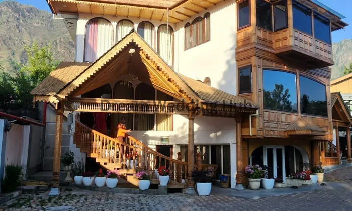 Kashmir Mahal Resorts