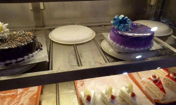 Kaveri Sweets