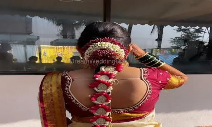 Kavita Pawar Makeup & Hair Academy