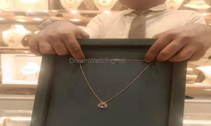 Kavitha Gold And Diamonds