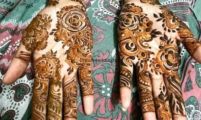 Kaviya Mehandi Arts
