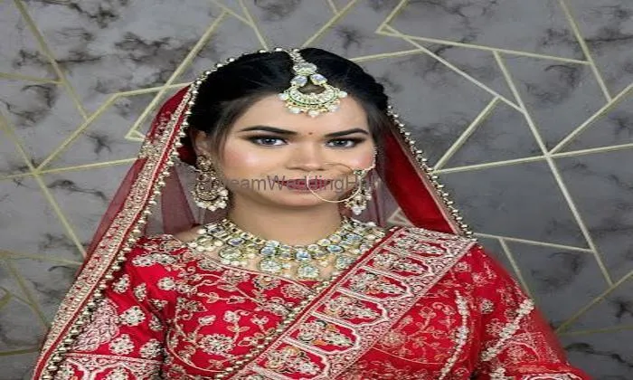 Keerti Saraswat Makeup•beauty•salon Keerti Saraswat Makeup•beauty•salon