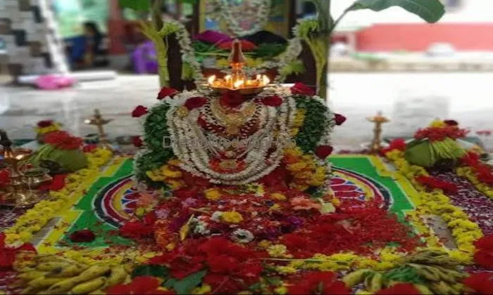 Kerala Bhagavati Bhadrakali Jyotishayaru Pandit Manikantan