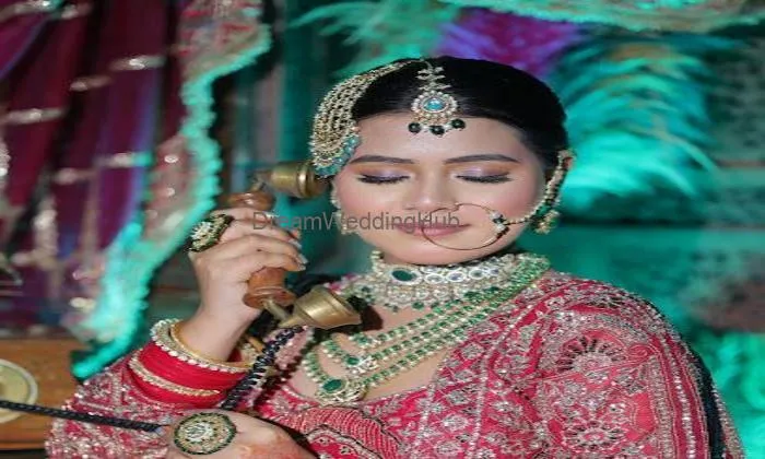 Khushi Makeover Ramnagar