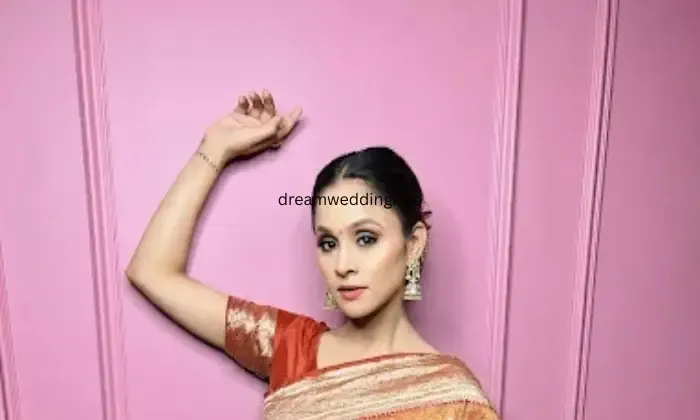 Khushi Makeovers