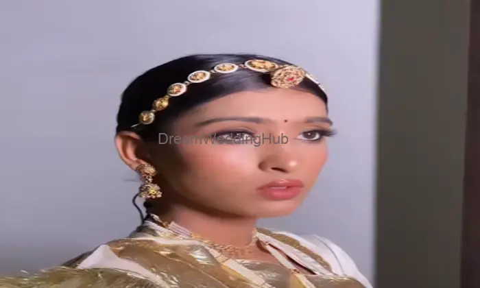_khushimakeupartist_